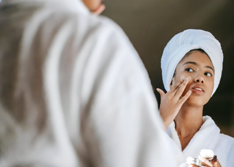 Acne on Different Parts of Your Face – What Your Breakout Means