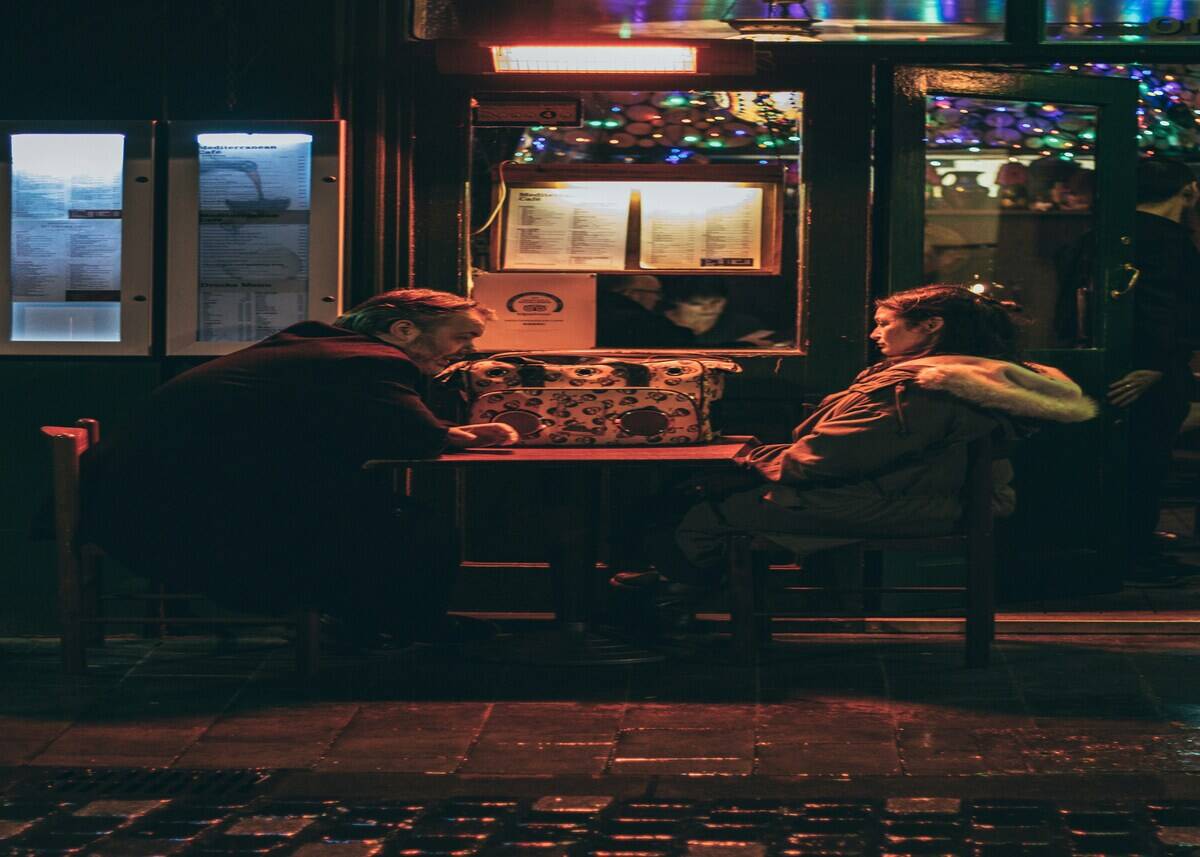 7 Signs You Are in a Toxic Relationship with Your Partner