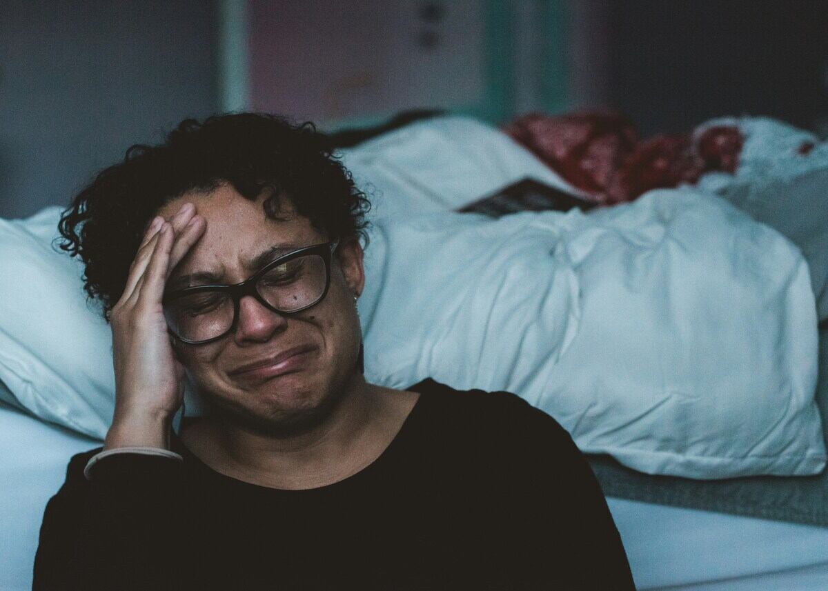 Signs of a toxic relationship