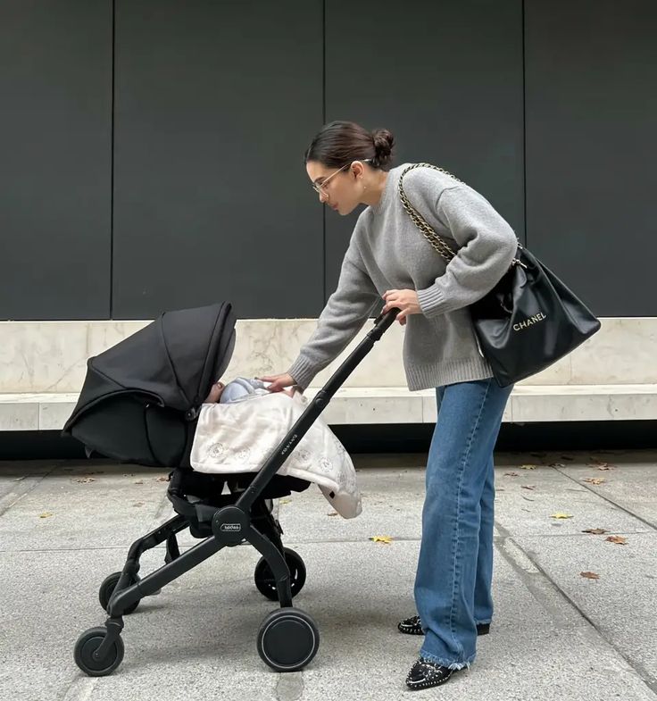 Building a Mom-Friendly Wardrobe