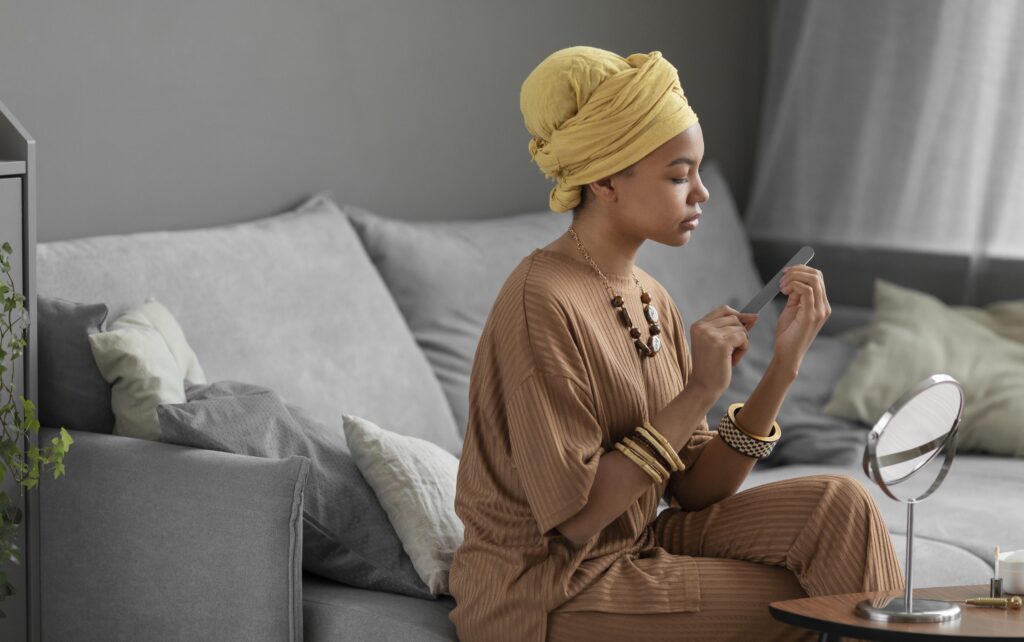 Night-Time Habits That Save Hair Length